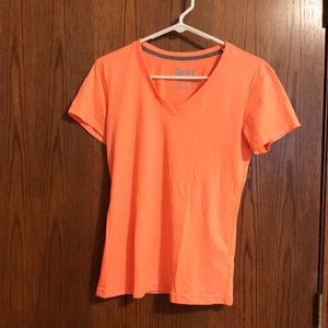 Nike Dri-Fit Tee Shirt - Small